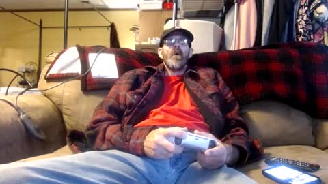 chrisintn online show from 10.08.25