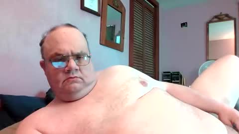 Snapshot of chrismini312 chatting on 04.20.26 Chris The Jerk Off King online show from 04.20.26