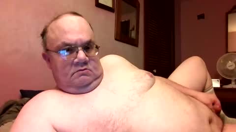 Snapshot of chrismini312 chatting on 04.21.26 Chris The Jerk Off King online show from 04.21.26