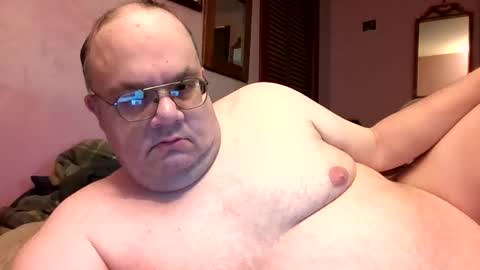 Snapshot of chrismini312 chatting on 05.06.26 Chris The Jerk Off King online show from 05.06.26