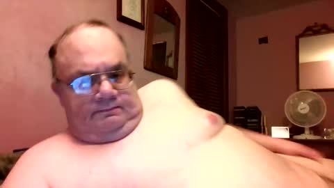 Snapshot of chrismini312 chatting on 05.15.26 Chris The Jerk Off King online show from 05.15.26