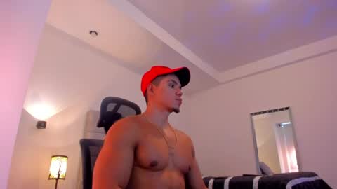chrismorgan24 online show from 05.10.26