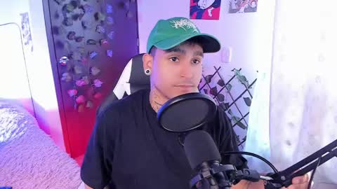 Christian Wang online show from 04.29.26