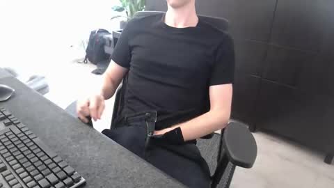 Chris online show from 09.18.25