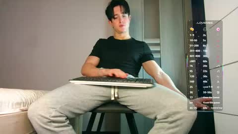 UPVOTE ME ------  ILL DO SOMETHING FOR FREE online show from 12.20.25