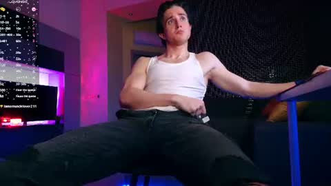 UPVOTE ME ------  ILL DO SOMETHING FOR FREE online show from 06.13.26