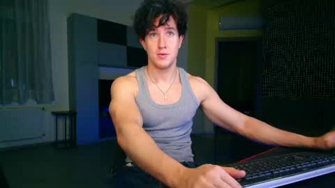 UPVOTE ME ------  ILL DO SOMETHING FOR FREE online show from 07.24.26