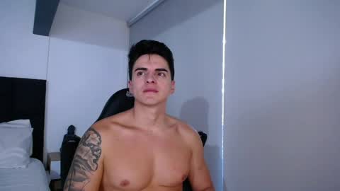 Snapshot of christianvalenzia chatting on 05.15.26 Christian online show from 05.15.26