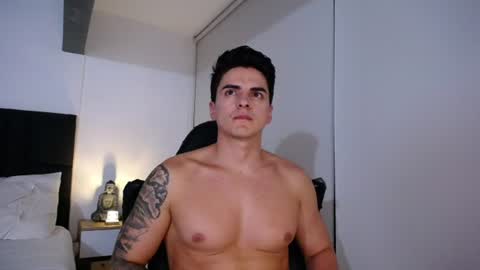 Snapshot of christianvalenzia chatting on 06.16.26 Christian online show from 06.16.26