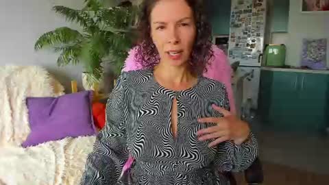 Snapshot of christina_hot chatting on 06.29.26 Chris online show from 06.29.26