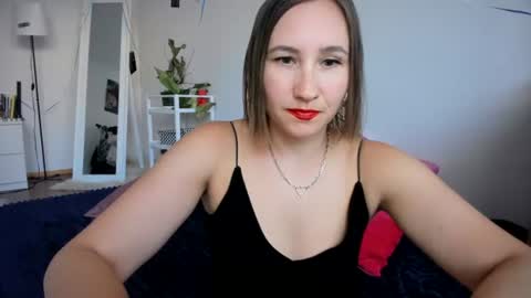 Snapshot of christina_rosse chatting on 06.26.26 christina rosse online show from 06.26.26