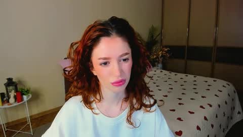 christinaconteeree online show from 04.22.26