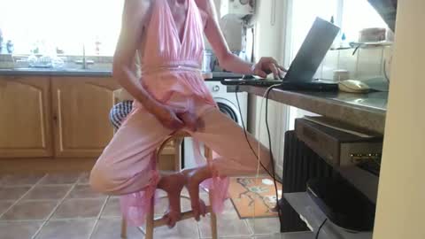 Sissy Christine online show from 05.05.26