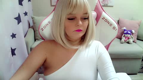 Christi online show from 12.09.24