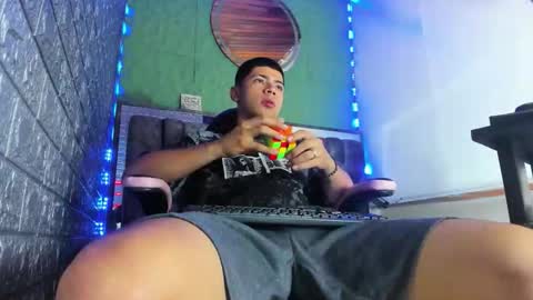 Christoper Giraldo online show from 03.11.26