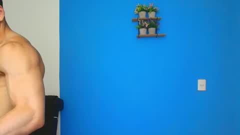 Snapshot of christopher_w chatting on 09.16.25 Christopher online show from 09.16.25