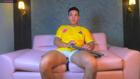 Snapshot of christopherivera chatting on 07.03.26 christopherivera online show from 07.03.26