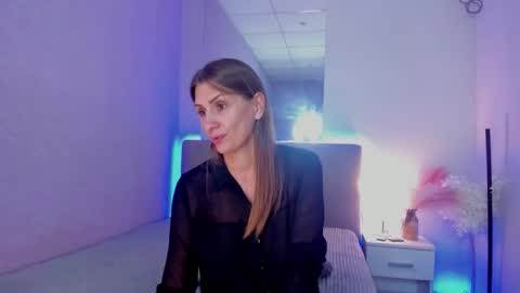 Snapshot of christybrooks chatting on 09.11.25 ChristyBrooks online show from 09.11.25