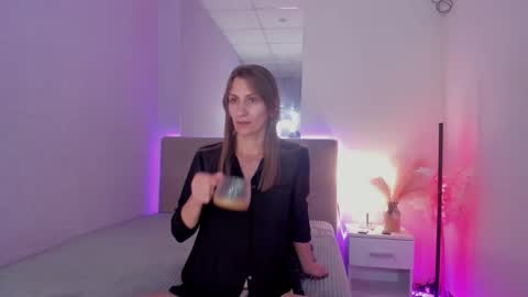 Snapshot of christybrooks chatting on 09.16.25 ChristyBrooks online show from 09.16.25