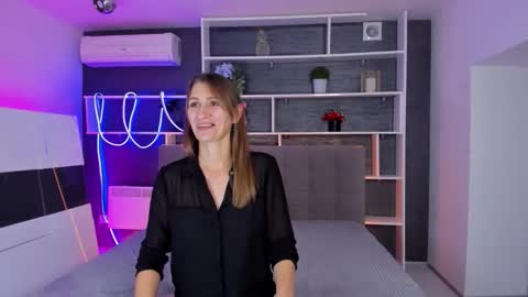 Snapshot of christybrooks chatting on 10.10.25 ChristyBrooks online show from 10.10.25