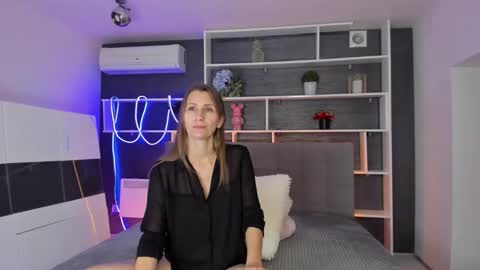 Snapshot of christybrooks chatting on 10.23.25 ChristyBrooks online show from 10.23.25