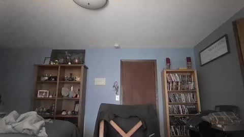 Snapshot of chrisw8121 chatting on 11.20.25 chrisw8121 online show from 11.20.25