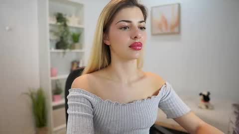 chronic  love online show from 02.09.25