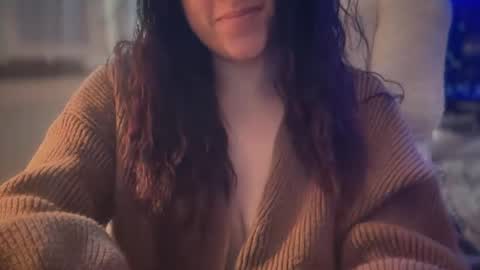Snapshot of chronicallyxo chatting on 07.29.26 xolena zo-lee-na online show from 07.29.26