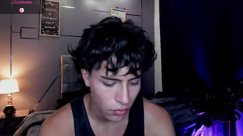 chrristopher77 online show from 12.02.25