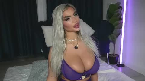 Chrystal online show from 06.29.26