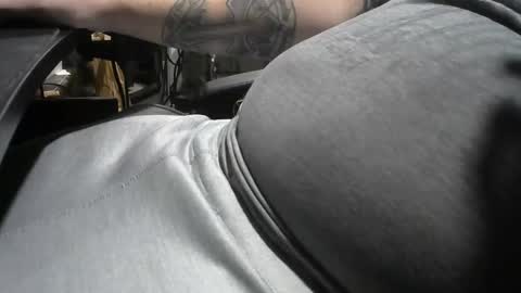 chubbyuncut5 online show from 03.20.26