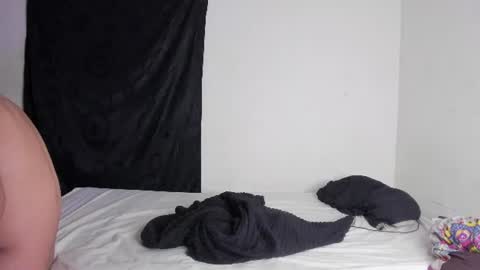 Snapshot of chuckykarla chatting on 07.01.26 Karlay online show from 07.01.26