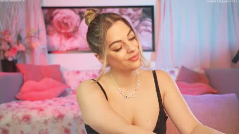 Snapshot of ciararider chatting on 03.02.26 Ciara Rider online show from 03.02.26