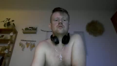 ciasnsyrize1996 online show from 02.18.26