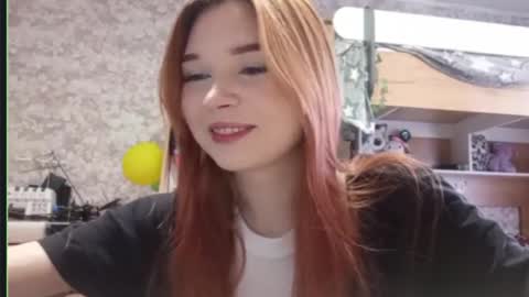 Hello Eva here   Help me to make 100 thumbs up 333 online show from 10.21.25