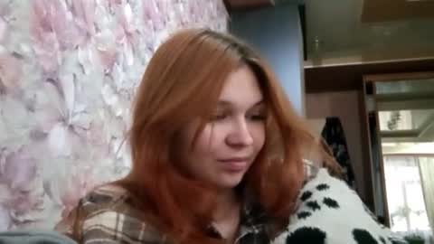 Hello Eva here   Help me to make 100 thumbs up 333 online show from 10.25.25