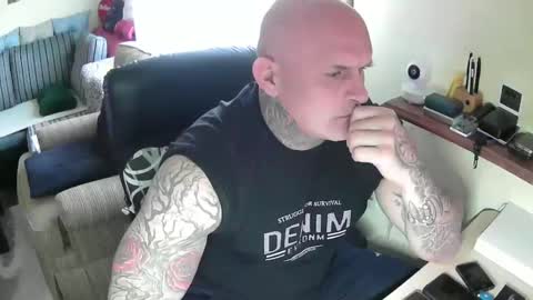 cikakure16081976 online show from 02.06.25