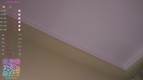 Snapshot of cinacandy chatting on 12.04.25 L online show from 12.04.25