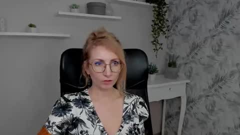 Cinderella online show from 02.18.26