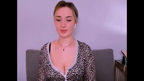 cindyprettywomen online show from 04.23.26