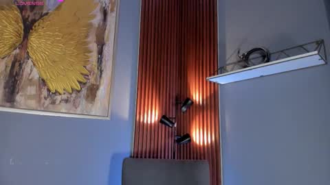 Snapshot of cinnia_ chatting on 03.16.26 Cintia online show from 03.16.26