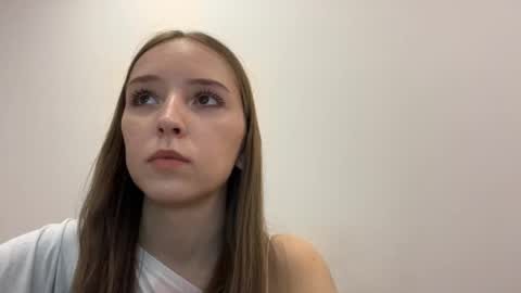 Aurora online show from 04.18.26