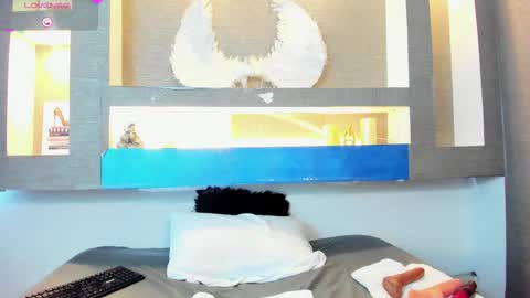 Snapshot of cinthya_mjs chatting on 02.24.25 Cinthya online show from 02.24.25