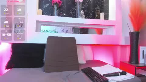 Cinthya  online show from 06.10.26