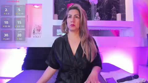 Cinthya  online show from 06.18.26