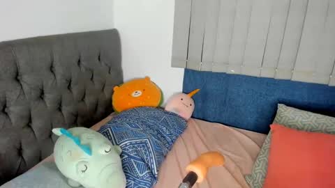 Cinthya online show from 12.20.24