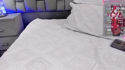 CintiaCollins  online show from 12.07.24