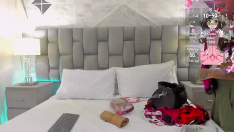 CintiaCollins  online show from 12.16.24