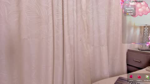 CintiaCollins  online show from 02.12.25