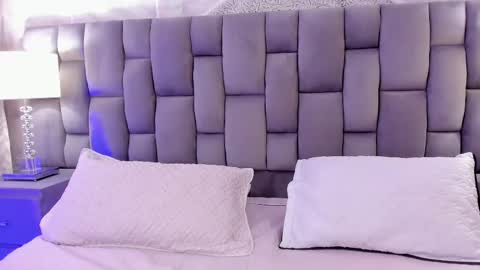 CintiaCollins  online show from 02.22.25